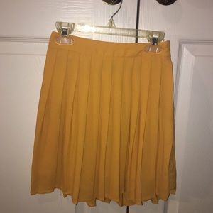 FLOWY MUSTARD HIGH WAISTED SKATER SKIRT
